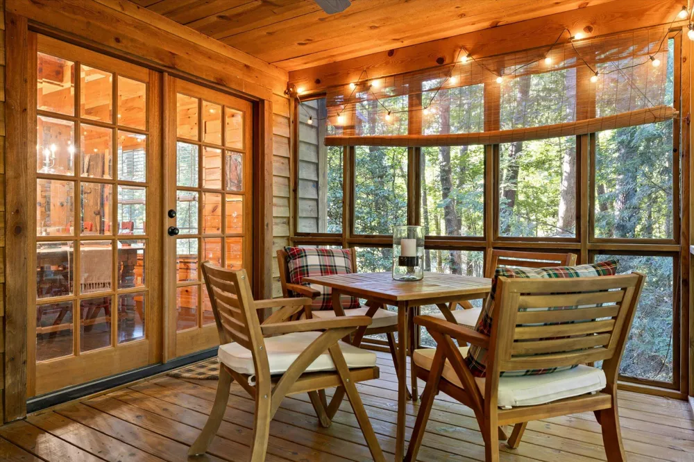 6115 Cove Road Mentone, AL 35984