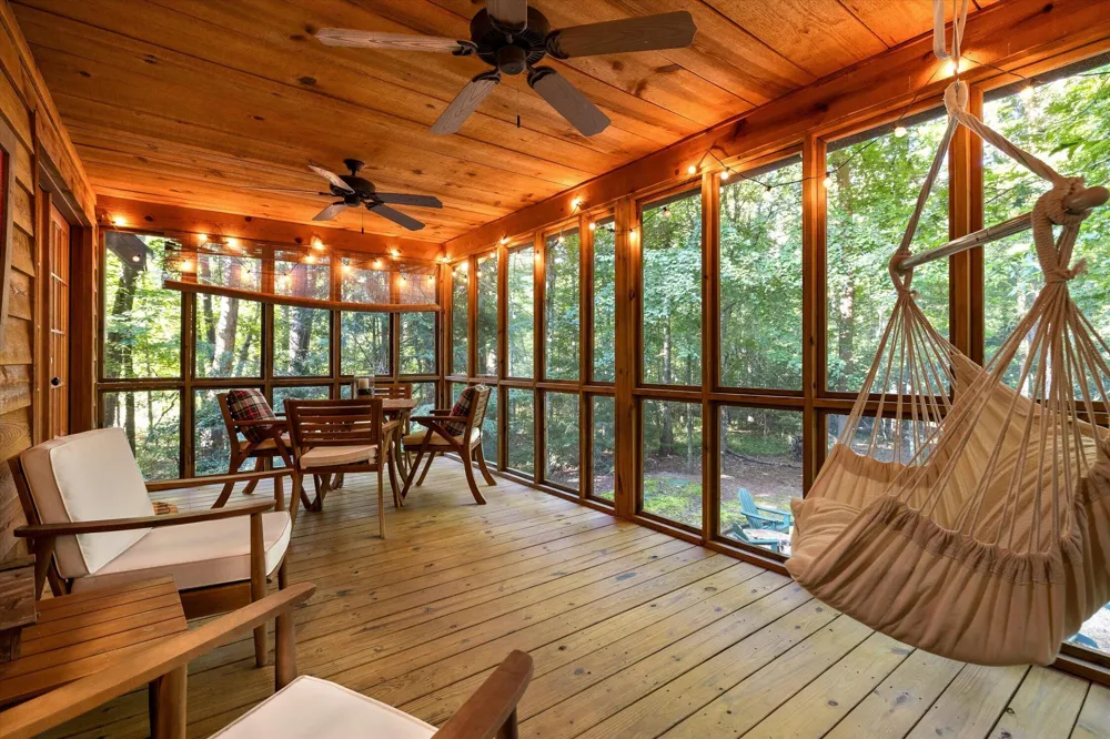 6115 Cove Road Mentone, AL 35984