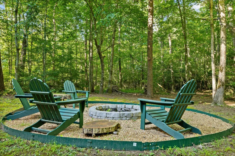 6115 Cove Road Mentone, AL 35984
