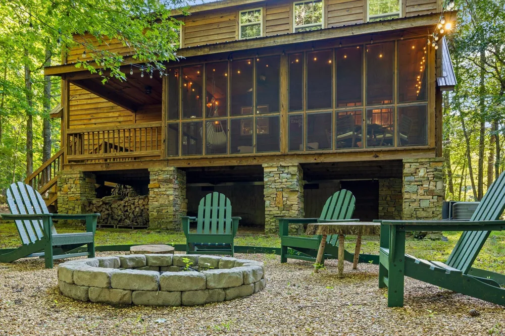 6115 Cove Road Mentone, AL 35984
