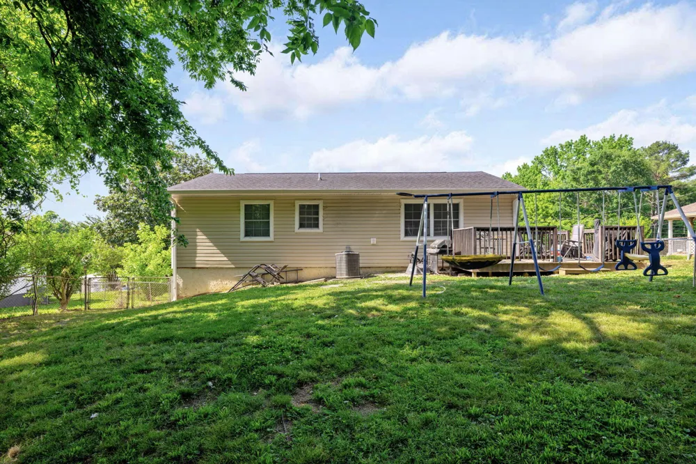 2385 Glengerrie Drive Soddy Daisy, TN 37379