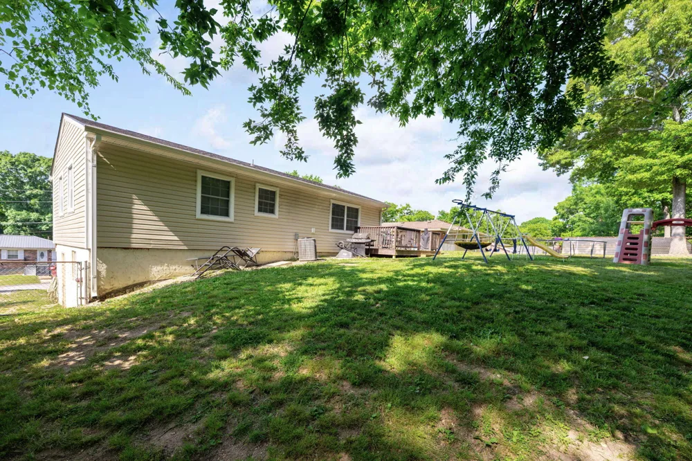 2385 Glengerrie Drive Soddy Daisy, TN 37379