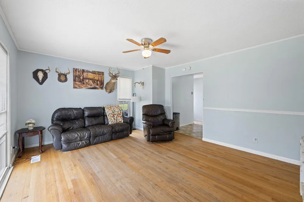 2385 Glengerrie Drive Soddy Daisy, TN 37379