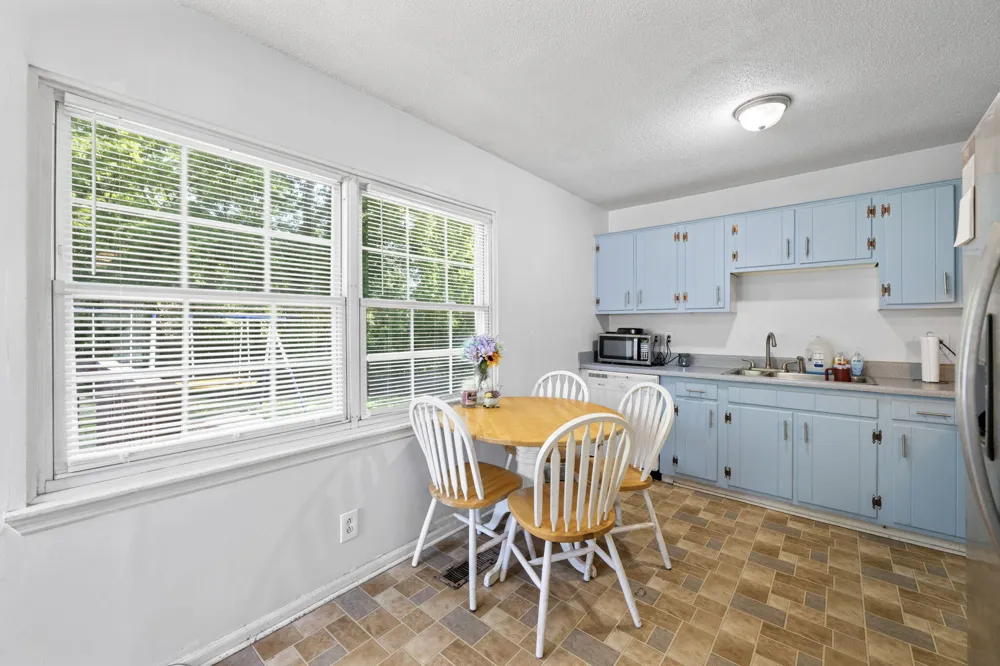 2385 Glengerrie Drive Soddy Daisy, TN 37379