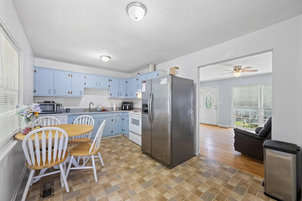 2385 Glengerrie Drive Soddy Daisy, TN 37379