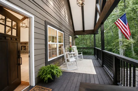 110 Toxaway Lane
