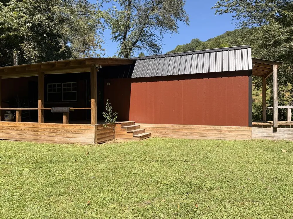 43 Wild Horse Road Sylva, NC 28779