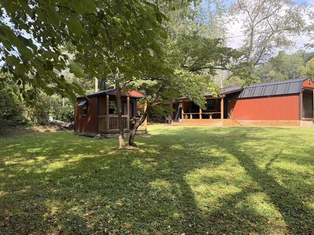 43 Wild Horse Road Sylva, NC 28779