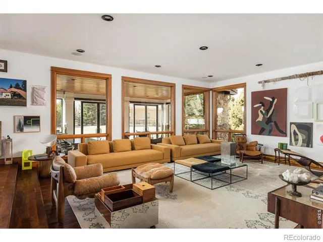 8906 Little Raven Trail Niwot, CO 80503