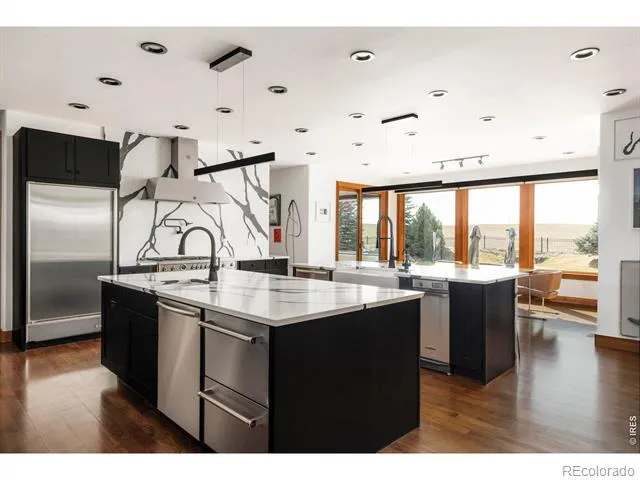8906 Little Raven Trail Niwot, CO 80503