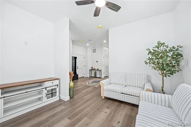 360 W Stanford Avenue Englewood, CO 80110