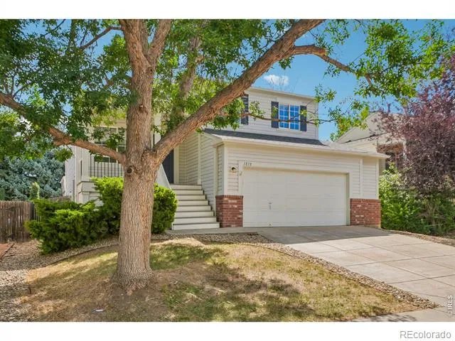 1818 Clover Creek Drive Longmont, CO 80503