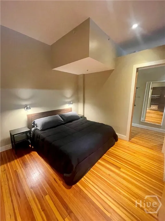 122 W Broughton Street #202 Savannah, GA 31401