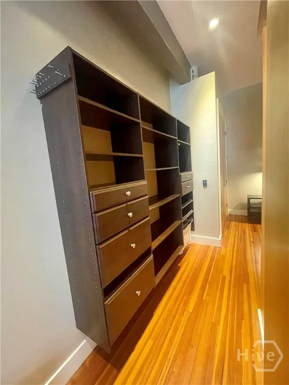 122 W Broughton Street #202 Savannah, GA 31401