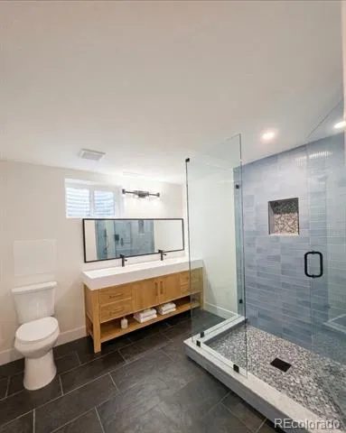 2024 S Moline Way Aurora, CO 80014