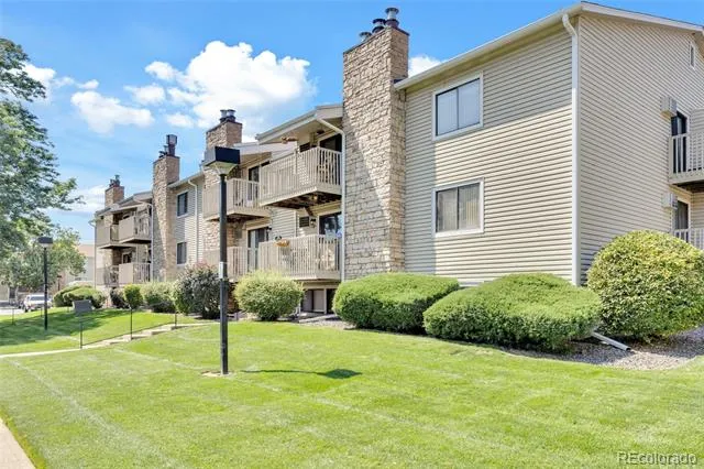 381 S Ames Street #C102 Denver, CO 80226