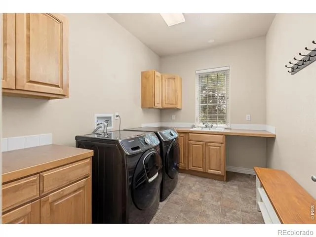 1001 Wyndemere Circle Longmont, CO 80504