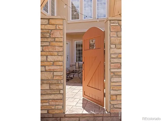 1001 Wyndemere Circle Longmont, CO 80504