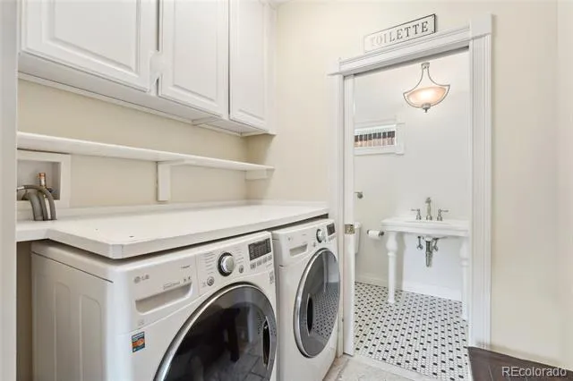 6901 E 12th Avenue Denver, CO 80220