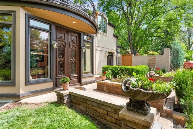 6901 E 12th Avenue Denver, CO 80220