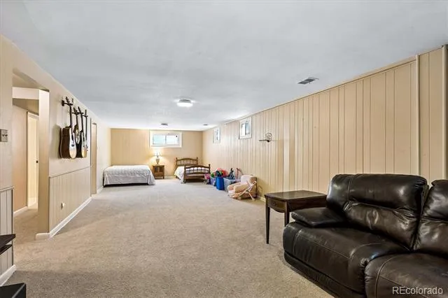 8264 E Kenyon Drive Denver, CO 80237