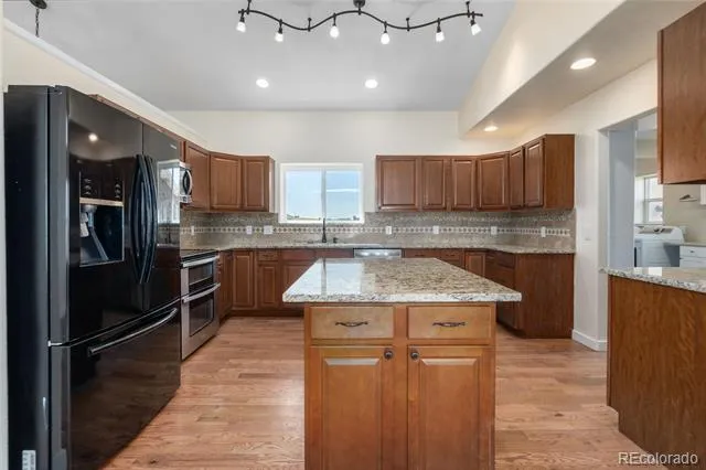 29429 Clear View Circle Elizabeth, CO 80107
