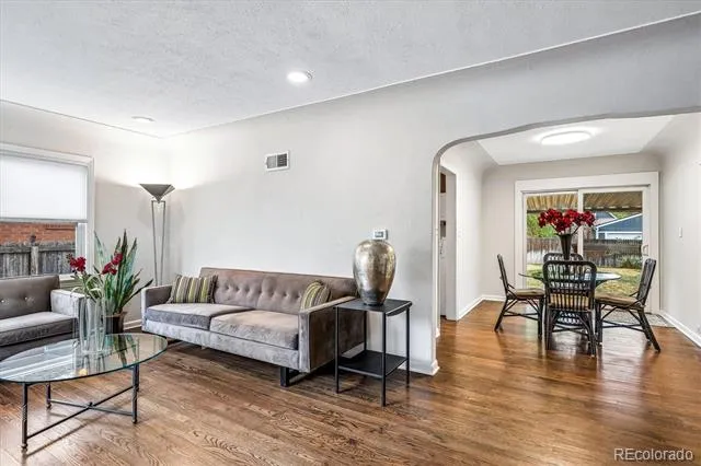 4035 S Logan Street Englewood, CO 80113