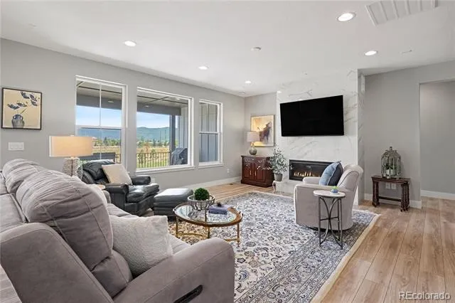 9204 Star Fall Circle Littleton, CO 80125