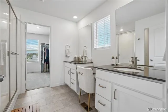 24235 E Ohio Drive Aurora, CO 80018