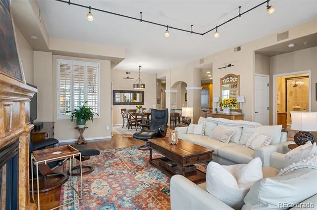 1140 Cherokee Street #401 Denver, CO 80204