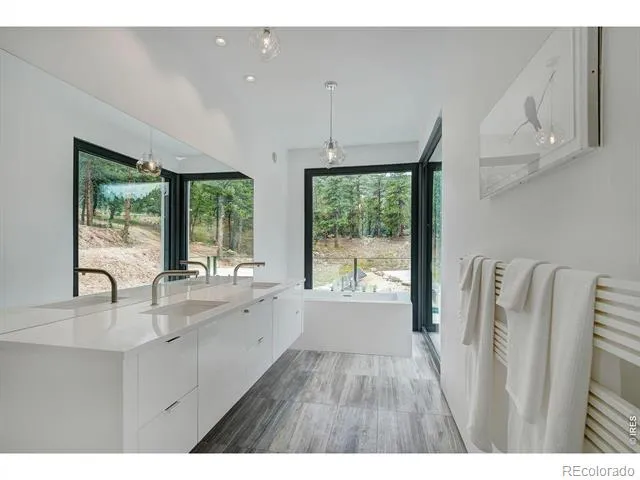 228 Lion Point Boulder, CO 80302