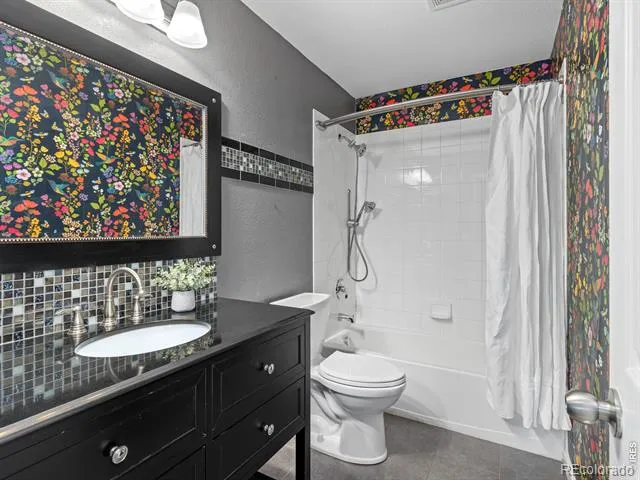 1702 Sicily Drive Longmont, CO 80503