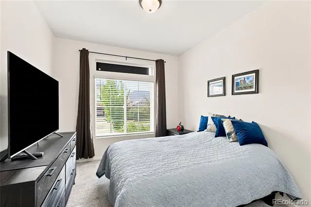 58 S Oak Hill Court Aurora, CO 80018
