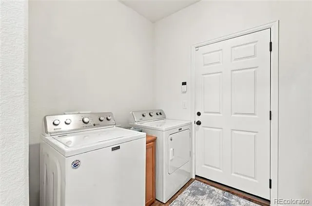 58 S Oak Hill Court Aurora, CO 80018