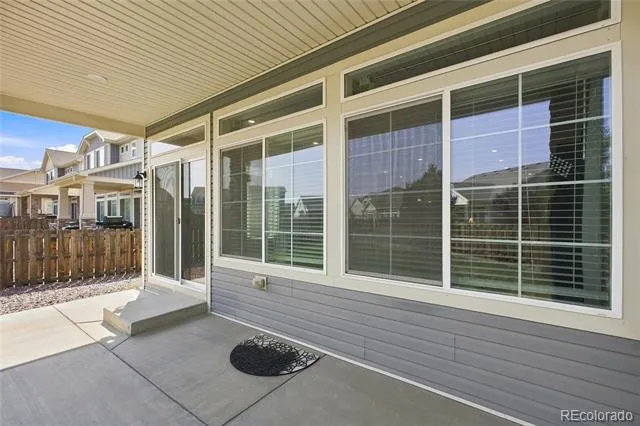 58 S Oak Hill Court Aurora, CO 80018
