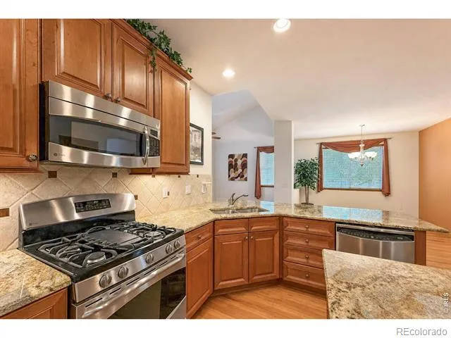 639 Summer Hawk Drive Longmont, CO 80504
