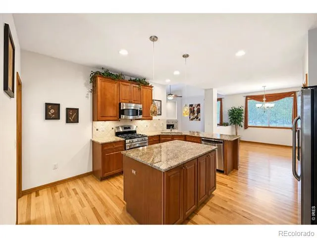639 Summer Hawk Drive Longmont, CO 80504