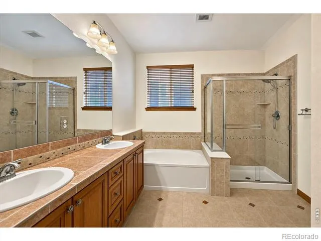 639 Summer Hawk Drive Longmont, CO 80504