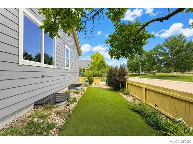 639 Summer Hawk Drive Longmont, CO 80504
