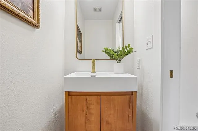 6915 W 35th Avenue Wheat Ridge, CO 80033
