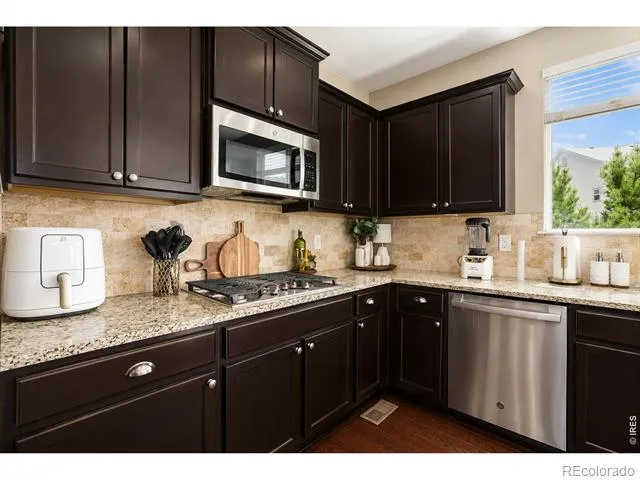 2163 Longfin Drive Windsor, CO 80550