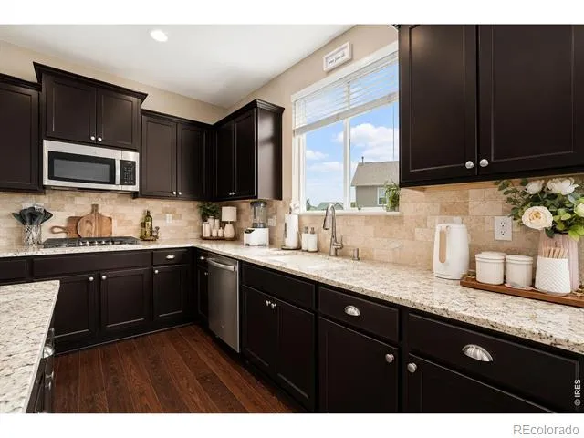 2163 Longfin Drive Windsor, CO 80550