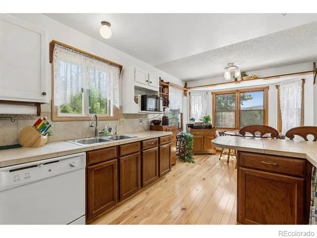 225 Hell Canyon Road Estes Park, CO 80517
