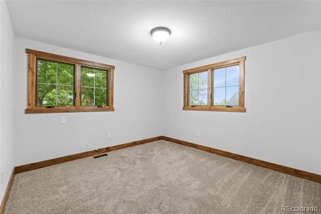 4811 Lonetree Drive Loveland, CO 80537