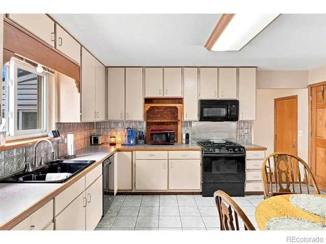 6605 S Shields Street Fort Collins, CO 80526