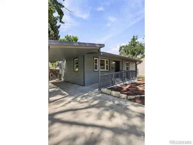 116 E 5th Avenue Longmont, CO 80504