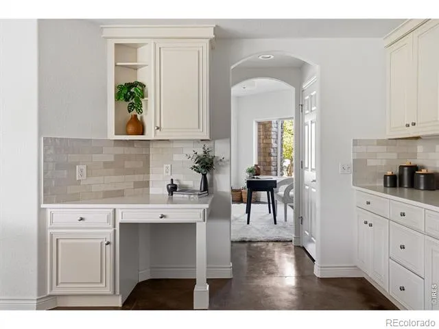 2554 Dutch Court Lafayette, CO 80026
