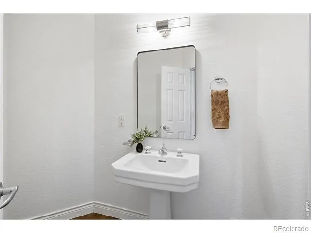 2554 Dutch Court Lafayette, CO 80026