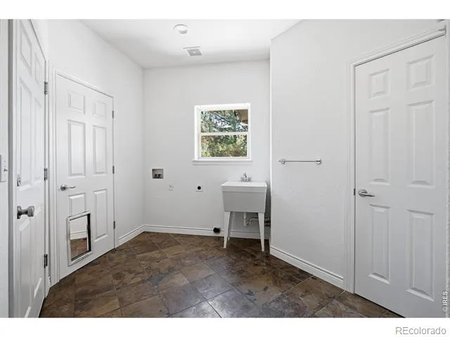 2554 Dutch Court Lafayette, CO 80026