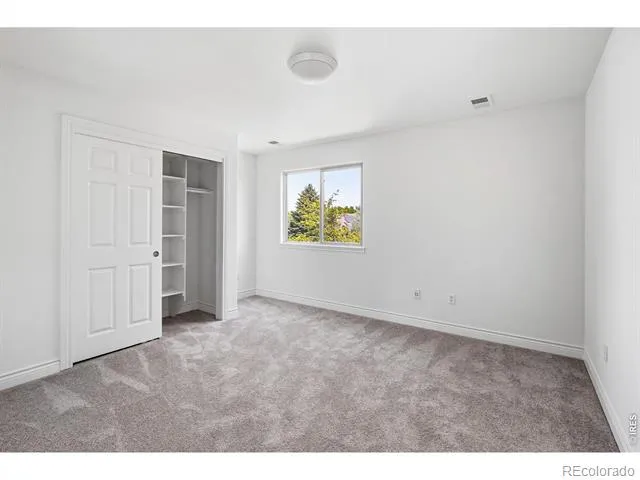 2554 Dutch Court Lafayette, CO 80026